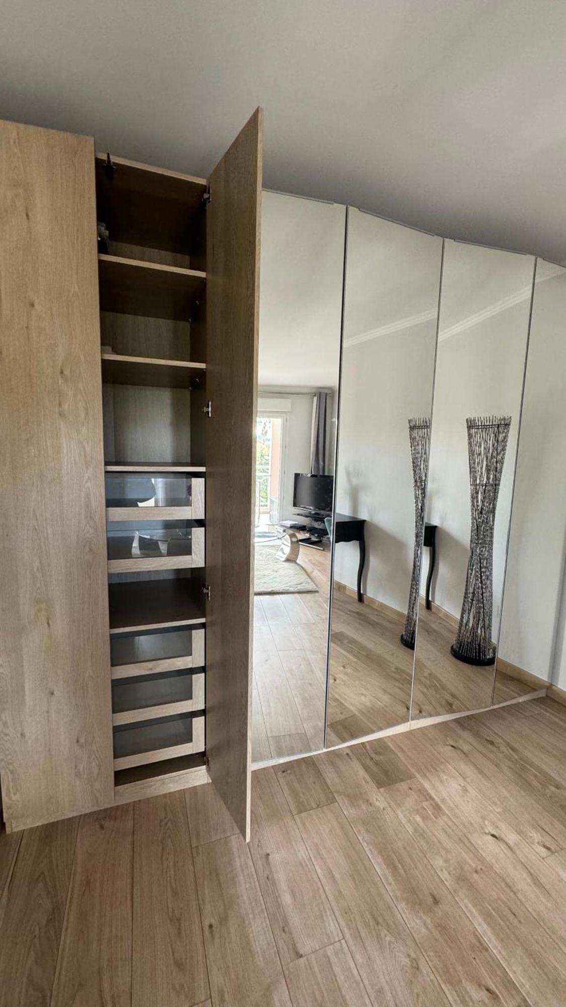 A 2 Pieces, Grande Terrasse, Vue Parc Au Calme Apartment Cannes